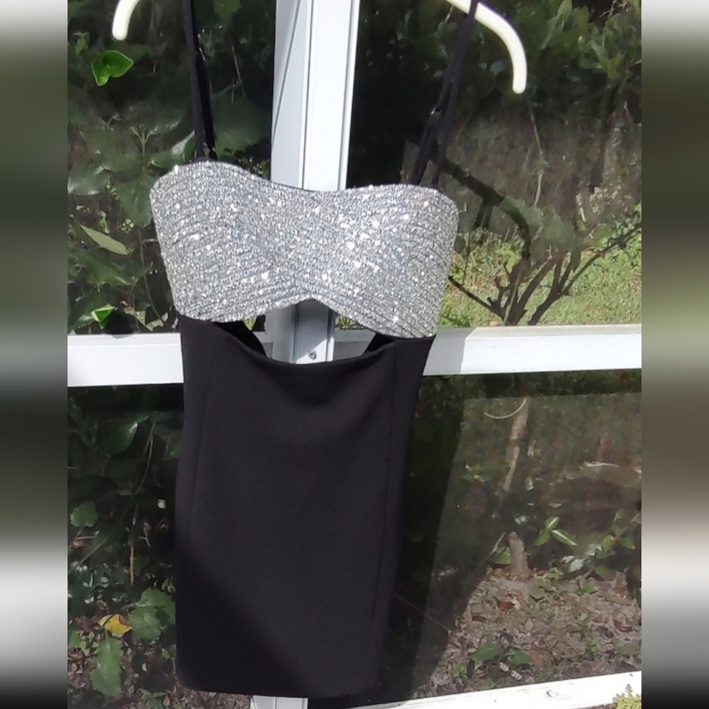 Fore Fitted Mini ,With Cut Out And Rhinestone Studded Embellished Top